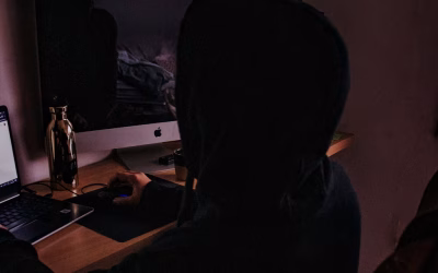 Esclavismo digital: la cara oculta de la IA